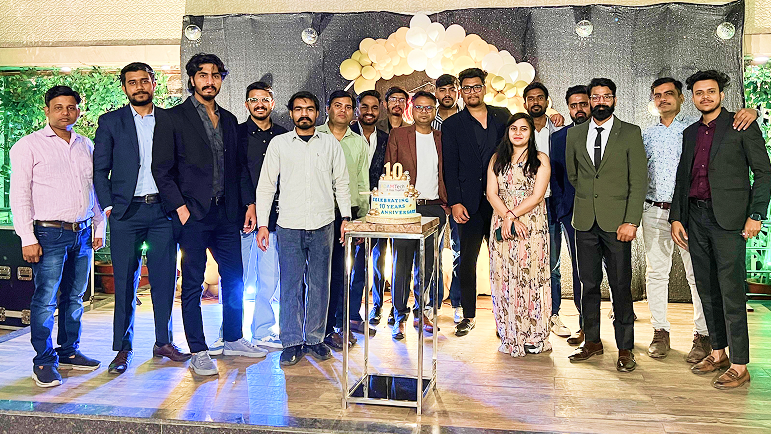 team-img