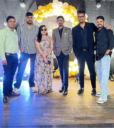 team-img